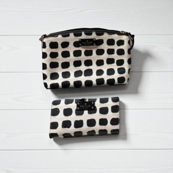Kate Spade New York Millie Grove Street Crossbody & Wallet Set - Picture 9 of 9